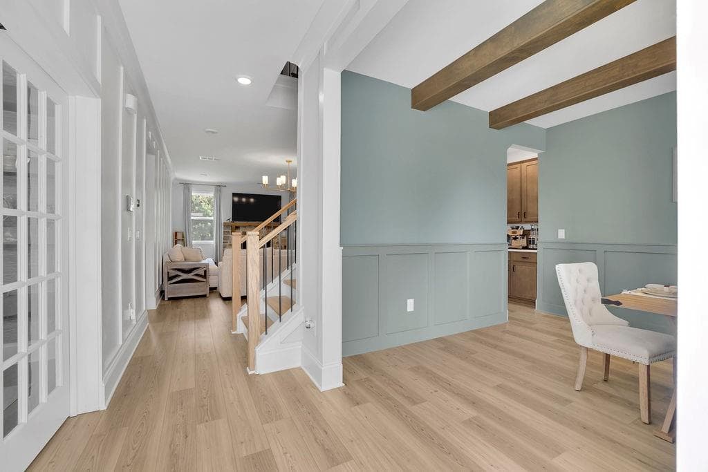6 bedroom, 5 bathroom, 4,729 sq ft single family residence for sale at 2524 Parkside Way, Gainesville, GA 30507 — photo 10