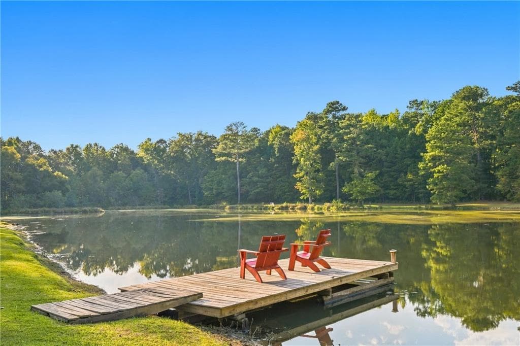3 bedroom, 3 bathroom, 2,256 sq ft single family residence for sale at 4250 Flint Hill Road, Acworth, GA 30102 — photo 5