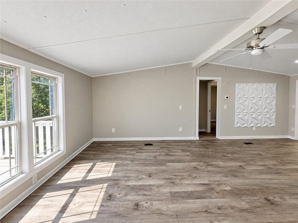 3 bedroom, 2 bathroom, 1,100 sq ft single family residence for sale at 6204 River Run Circle, Gainesville, GA 30506 — photo 10