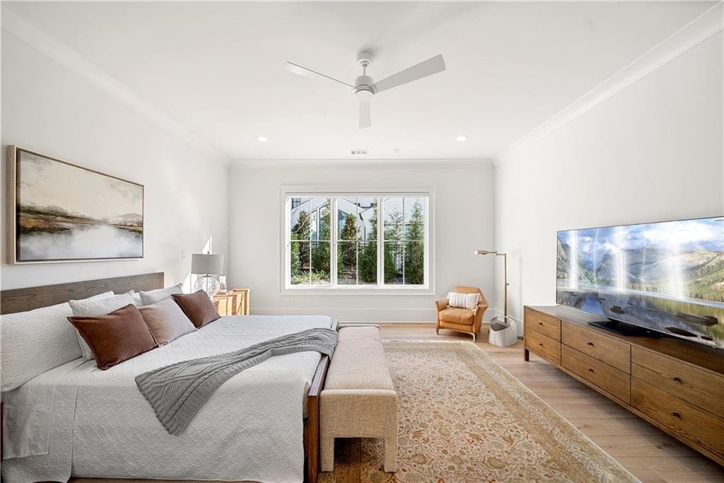 5 bedroom, 6 bathroom, 4,832 sq ft single family residence for sale at 3524 Granton Street, Alpharetta, GA 30004 — photo 5