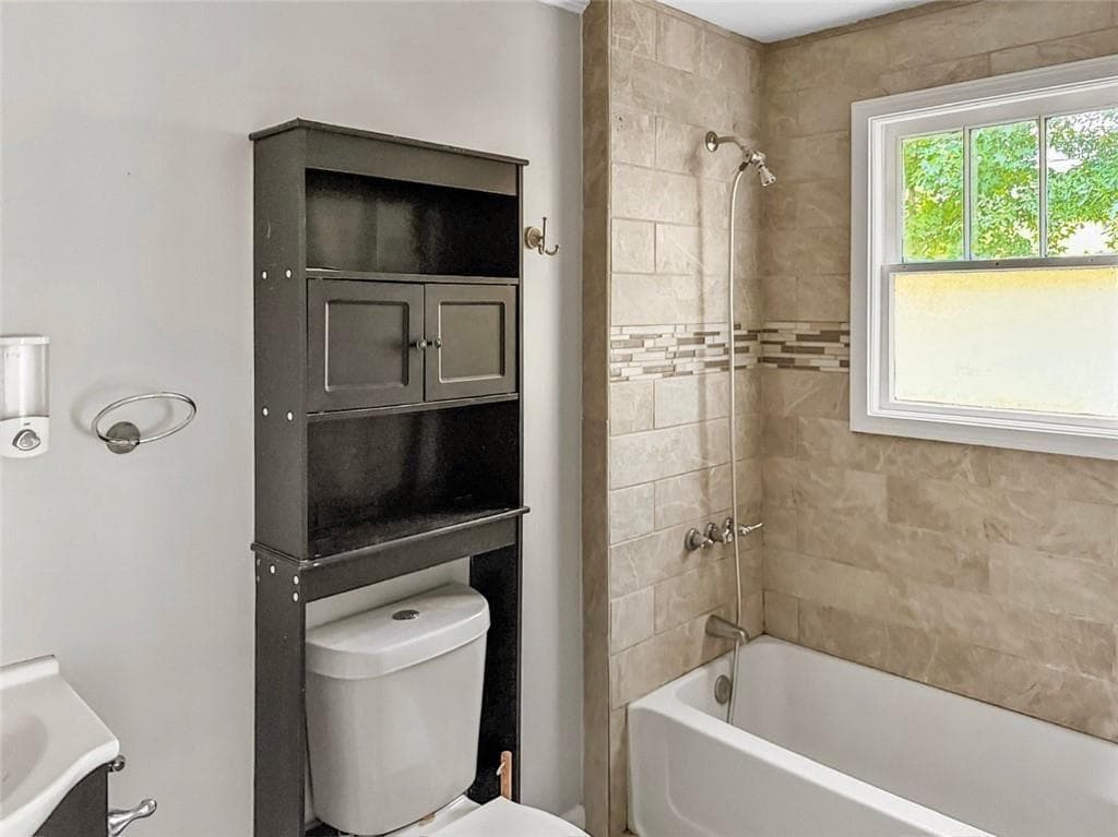 2 bedroom, 1 bathroom, 830 sq ft single family residence for sale at 298 Tennessee Street, Fairmount, GA 30139 — photo 8
