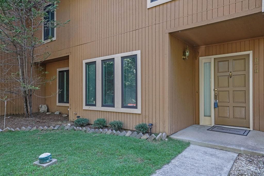 3 bedroom, 3 bathroom, 1,839 sq ft condominium for sale at 878 Lake Hollow Boulevard Southwest, Marietta, GA 30064 — photo 7
