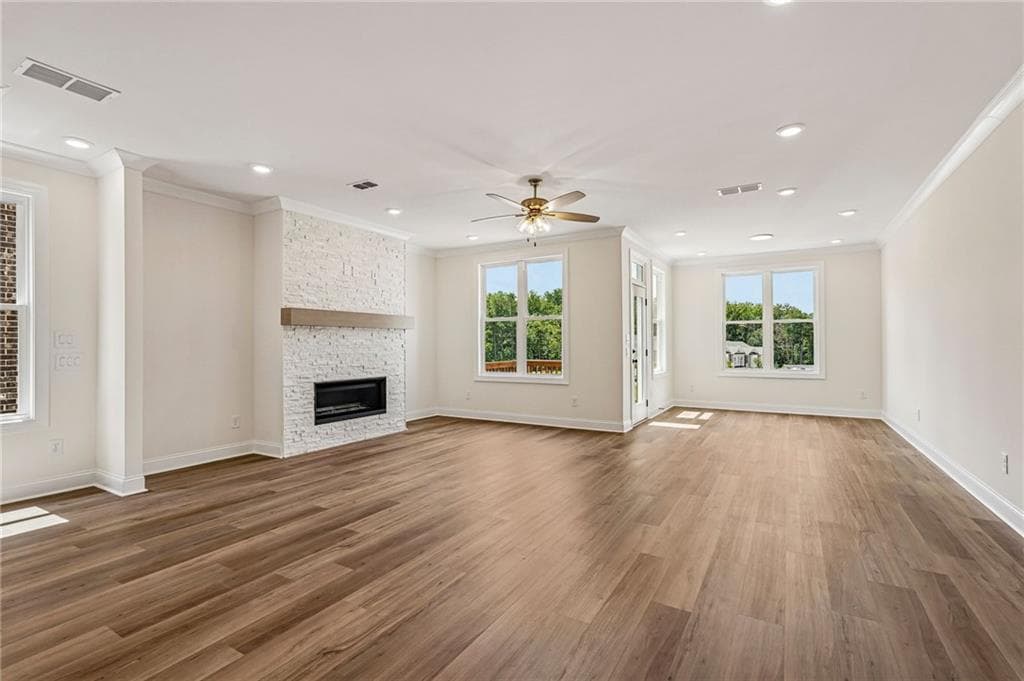 3 bedroom, 4 bathroom, 2,201 sq ft townhouse for sale at 4563 Deanston Court 387, Peachtree Corners, GA 30092 — photo 8