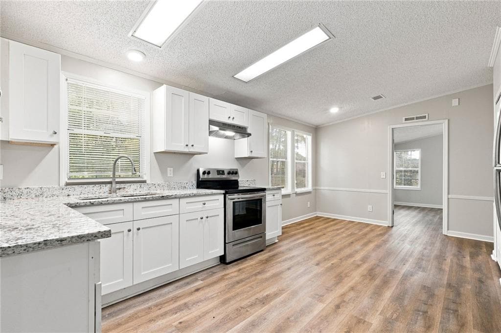 3 bedroom, 2 bathroom, 1,668 sq ft single family residence for rent at 4980 New Horizon Drive, Loganville, GA 30052 for $1,570 a month — photo 3