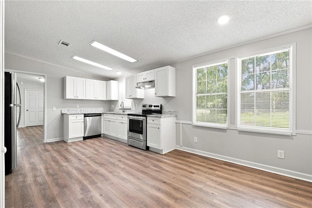 3 bedroom, 2 bathroom, 1,668 sq ft single family residence for rent at 4980 New Horizon Drive, Loganville, GA 30052 for $1,570 a month — photo 5