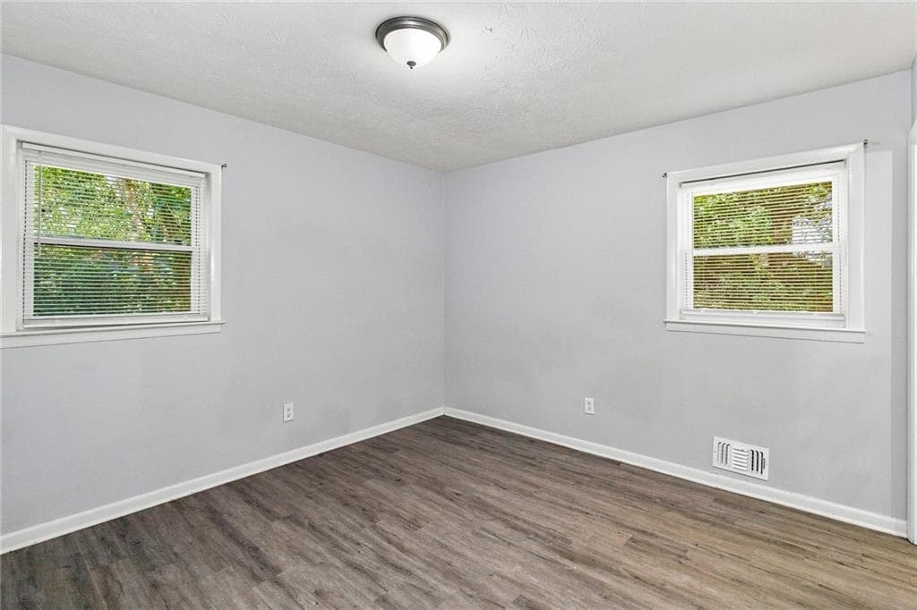 4 bedroom, 2 bathroom, 1,352 sq ft single family residence for rent at 10200 Top Tree Court, Jonesboro, GA 30238 for $1,630 a month — photo 9