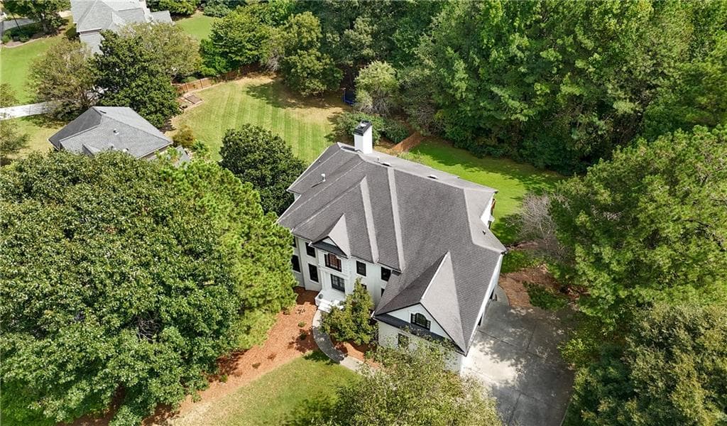 6 bedroom, 6 bathroom, 5,200 sq ft single family residence for sale at 652 Crescent Ridge Trail, Mableton, GA 30126 — photo 2