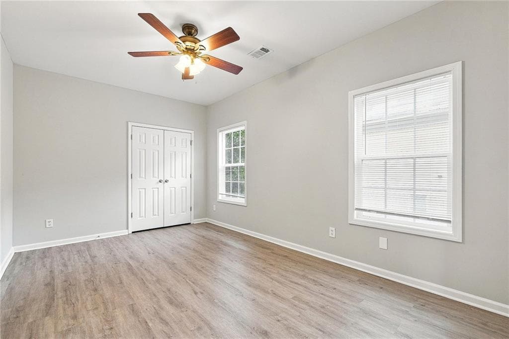 4 bedroom, 3 bathroom, 1,886 sq ft single family residence for rent at 295 Sterling Street, Atlanta, GA 30315 for $2,015 a month — photo 8