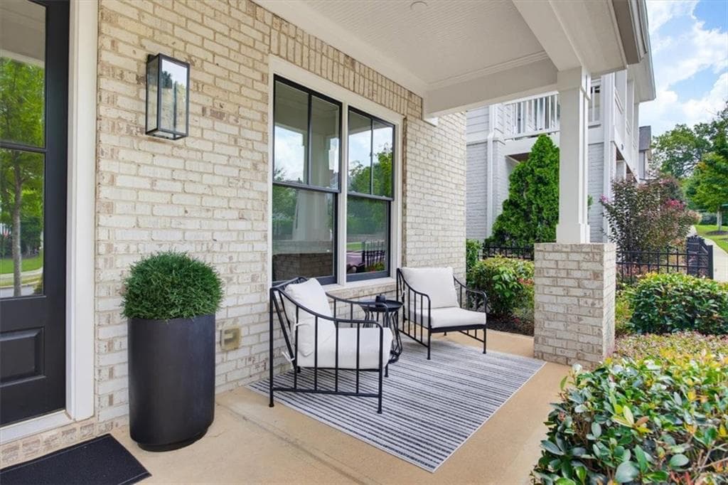 3 bedroom, 4 bathroom, 3,040 sq ft single family residence for sale at 211 Highland Park Point, Woodstock, GA 30188 — photo 4