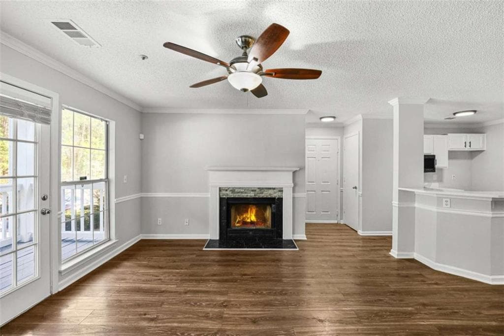 3 bedroom, 2 bathroom, 1,289 sq ft condominium for sale at 3514 Shepherds Path, Decatur, GA 30034 — photo 6