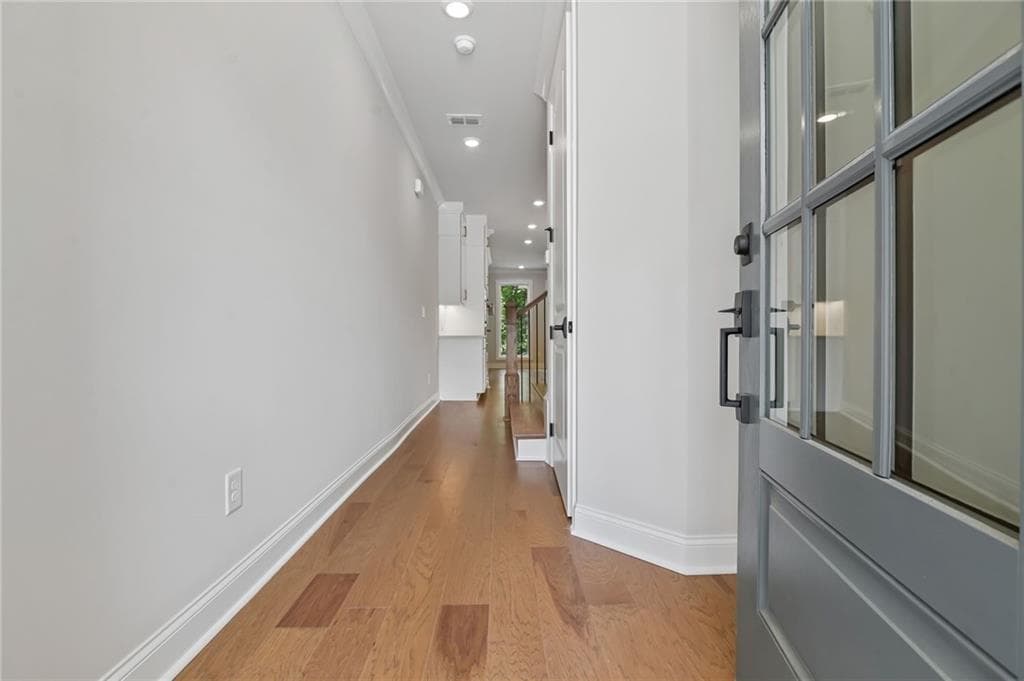 4 bedroom, 4 bathroom, 3,034 sq ft townhouse for sale at 5677 Broad River View 437, Peachtree Corners, GA 30092 — photo 4