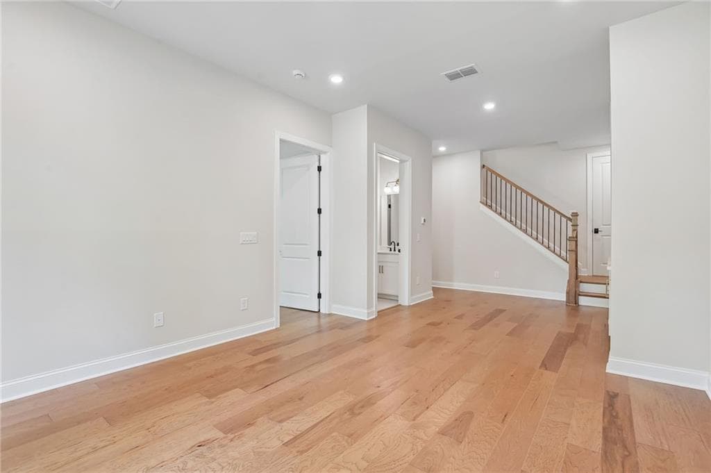 4 bedroom, 4 bathroom, 3,034 sq ft townhouse for sale at 5677 Broad River View 437, Peachtree Corners, GA 30092 — photo 8