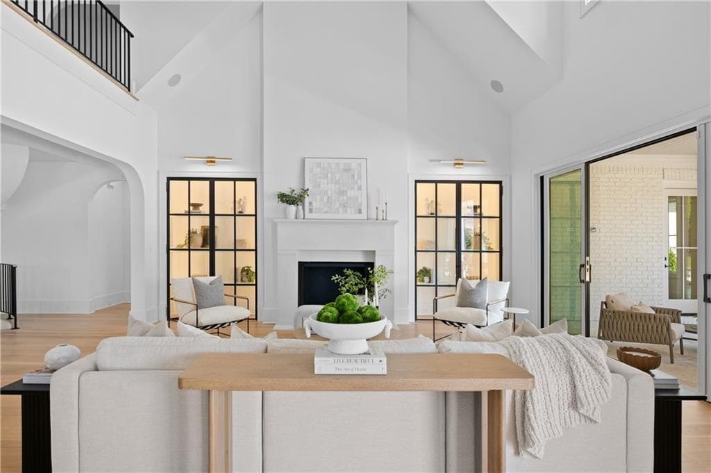 6 bedroom, 8 bathroom, 9,286 sq ft single family residence for sale at 10210 Cedar Ridge Drive, Milton, GA 30004 — photo 5