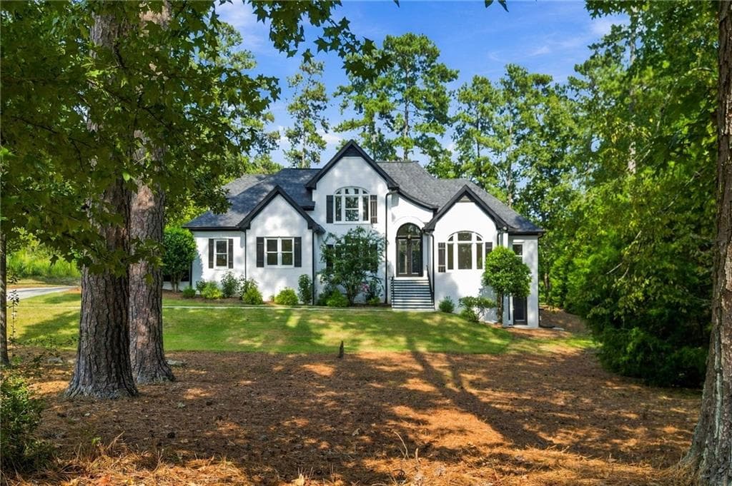 5 bedroom, 5 bathroom, 4,770 sq ft single family residence for sale at 4 Irwin Court, Rome, GA 30165 — photo 2