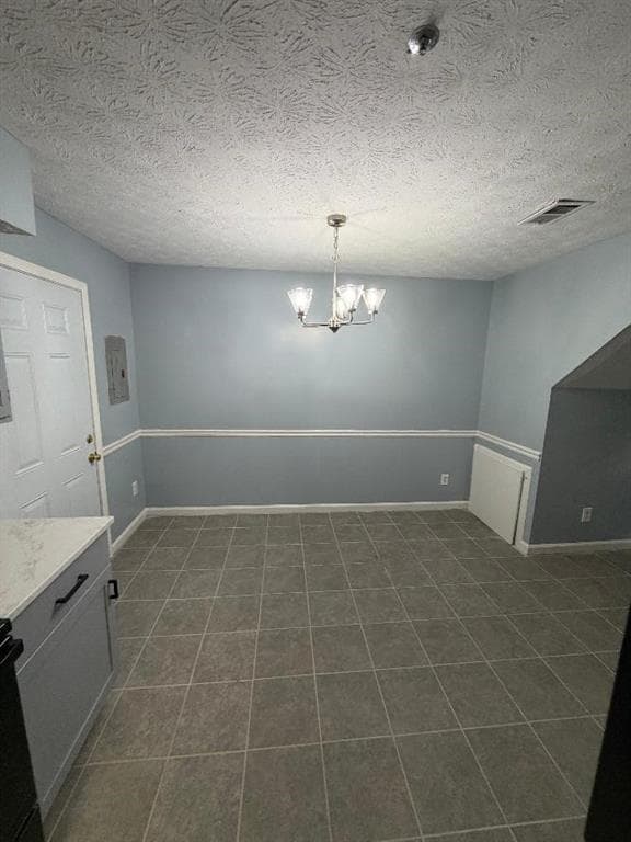 2 bedroom, 2 bathroom, 1,024 sq ft townhouse for sale at 2630 Evans Mill Drive, Lithonia, GA 30058 — photo 4