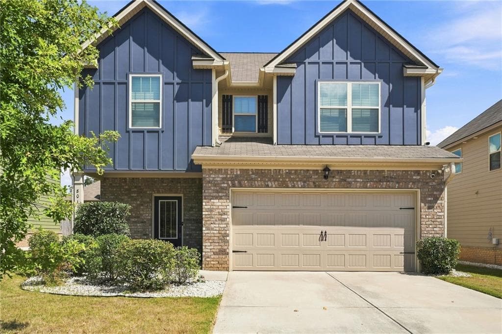 4 bedroom, 3 bathroom, 2,415 sq ft single family residence for sale at 8011 Orange Grove Court Court, Locust Grove, GA 30248 — photo 1 of 30