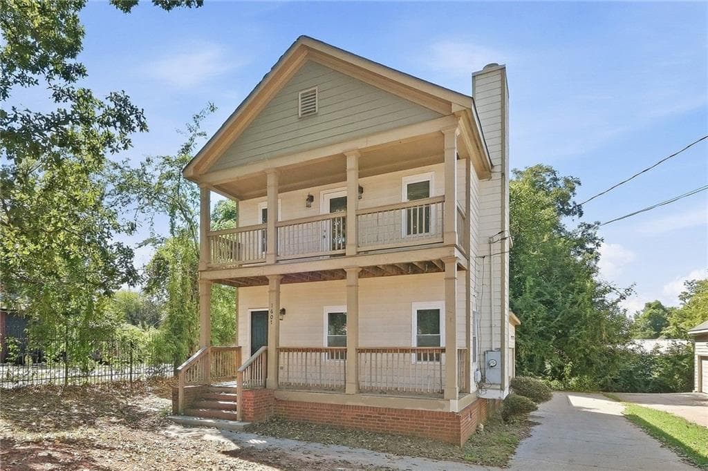 3 bedroom, 3 bathroom, 1,595 sq ft single family residence for rent at 1607 Jonesboro Road, Atlanta, GA 30315 for $2,115 a month — photo 2