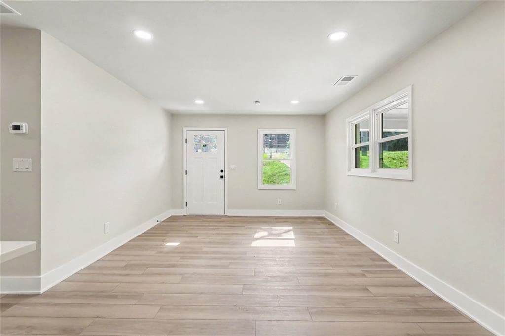 3 bedroom, 2 bathroom, 1,080 sq ft single family residence for sale at 3877 Stone Road, Atlanta, GA 30331 — photo 5