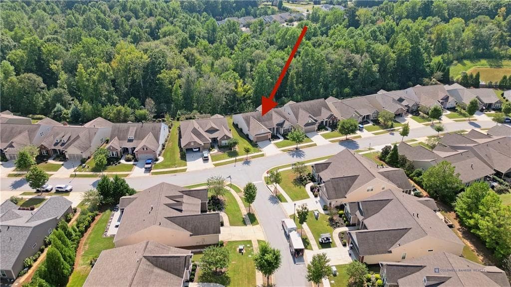 2 bedroom, 3 bathroom, 2,543 sq ft single family residence for sale at 113 Marigold Court, Griffin, GA 30223 — photo 3