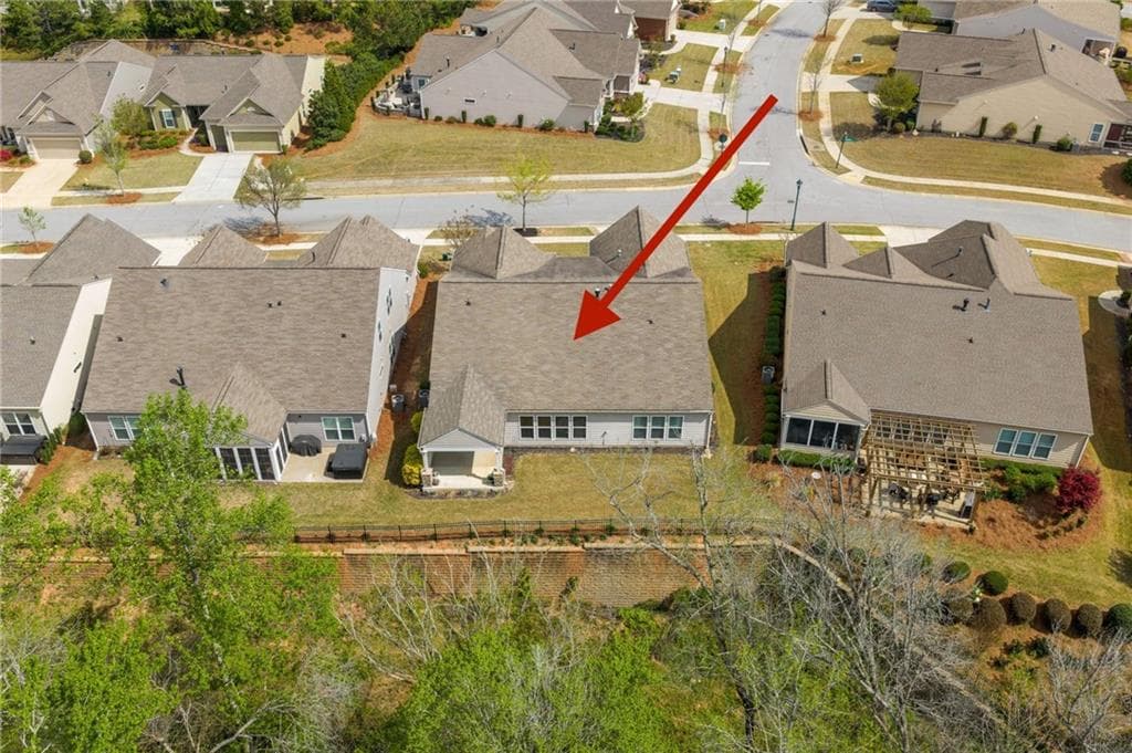 2 bedroom, 3 bathroom, 2,543 sq ft single family residence for sale at 113 Marigold Court, Griffin, GA 30223 — photo 7