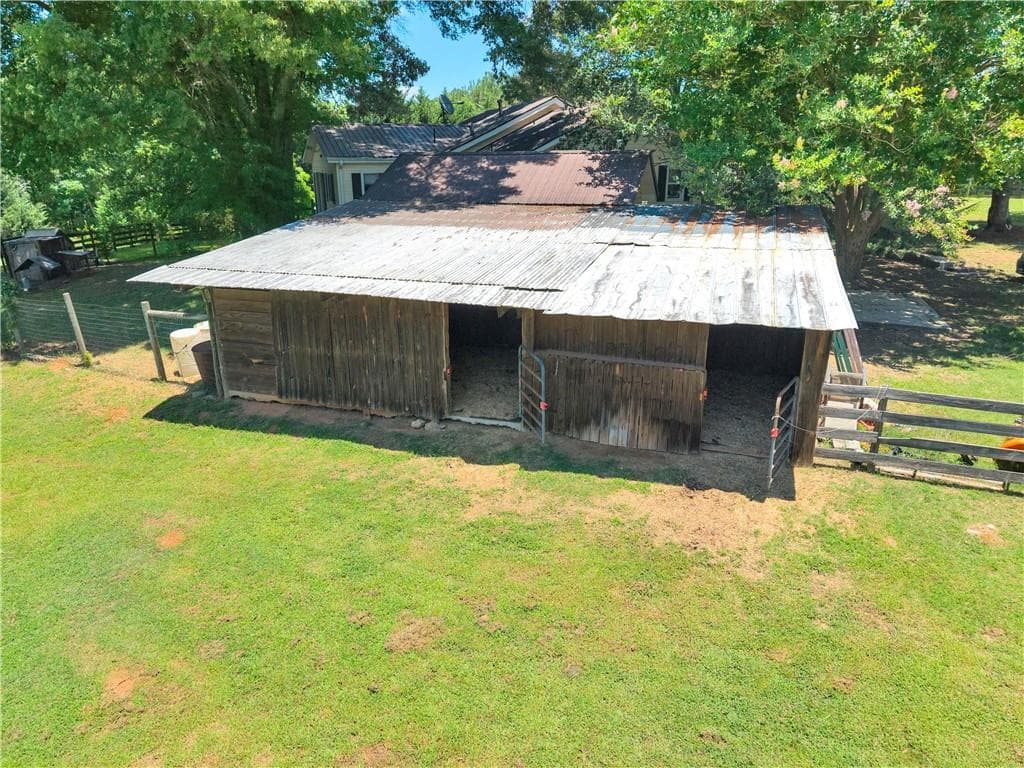 2 bedroom, 2 bathroom, 1,542 sq ft single family residence for sale at 4133 H D Atha Road, Covington, GA 30014 — photo 5