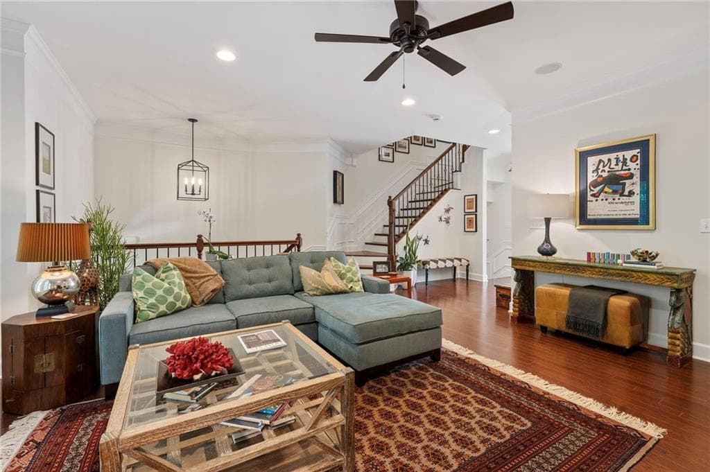 3 bedroom, 4 bathroom, 2,376 sq ft townhouse for sale at 3260 Ferncliff Lane, Atlanta, GA 30324 — photo 5
