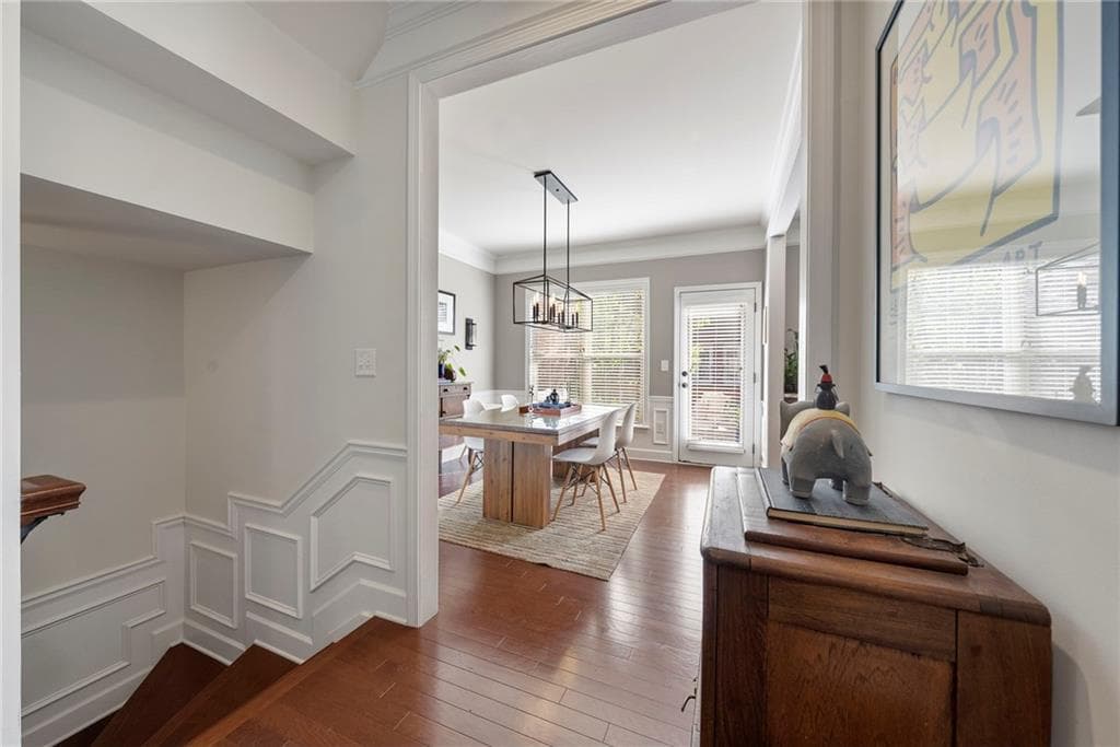 3 bedroom, 4 bathroom, 2,376 sq ft townhouse for sale at 3260 Ferncliff Lane, Atlanta, GA 30324 — photo 8