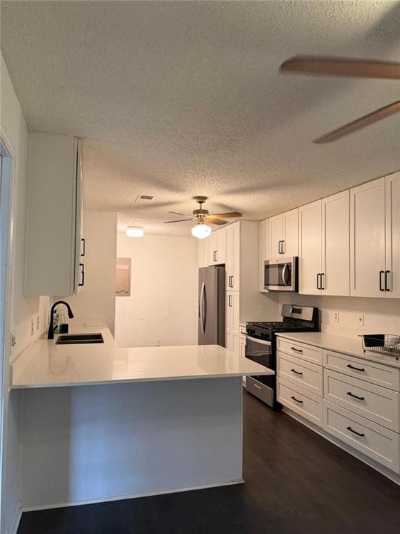 4 bedroom, 3 bathroom, 1,248 sq ft single family residence for sale at 16160 Henderson Road, Alpharetta, GA 30004 — photo 3