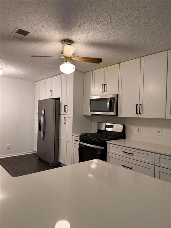 4 bedroom, 3 bathroom, 1,248 sq ft single family residence for sale at 16160 Henderson Road, Alpharetta, GA 30004 — photo 4