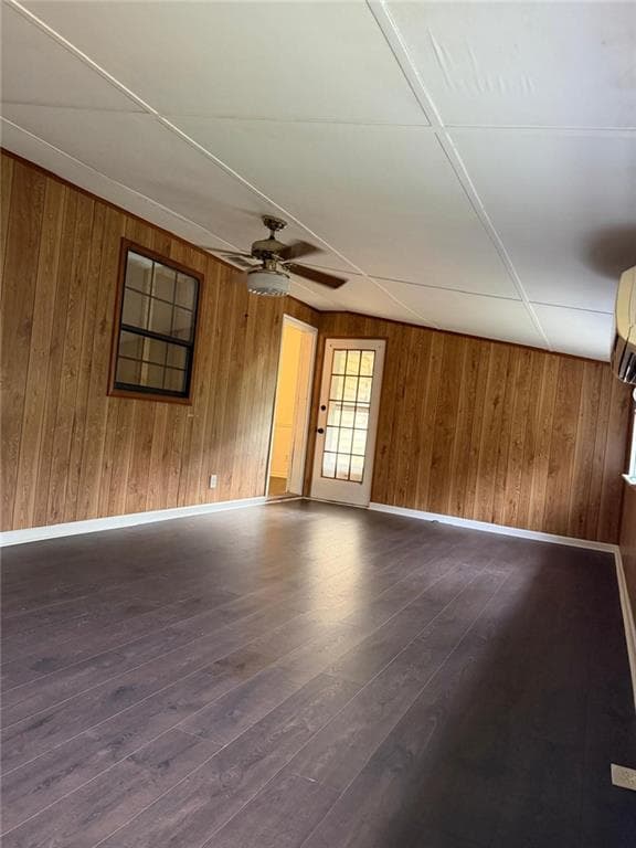 4 bedroom, 3 bathroom, 1,248 sq ft single family residence for sale at 16160 Henderson Road, Alpharetta, GA 30004 — photo 6