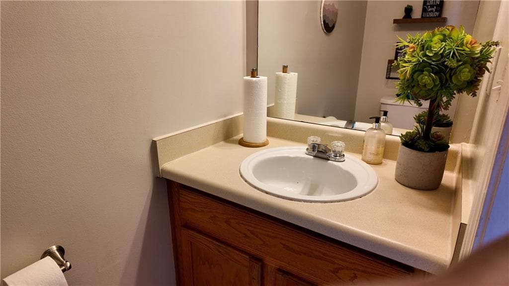 3 bedroom, 3 bathroom, 1,856 sq ft single family residence for sale at 4525 Millenium Court, Snellville, GA 30039 — photo 6