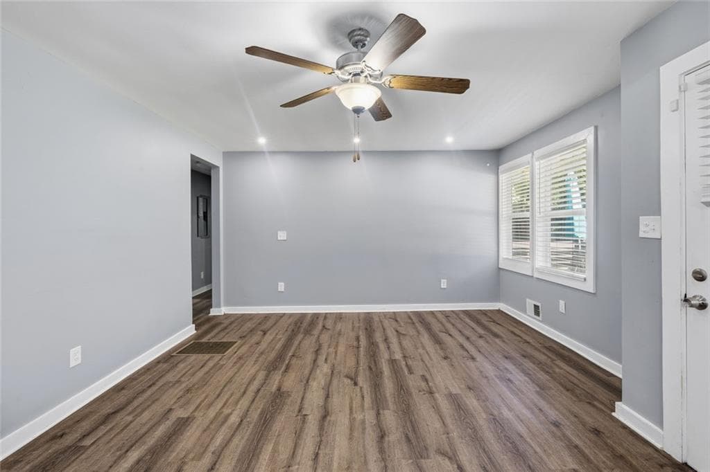 3 bedroom, 2 bathroom, 1,562 sq ft single family residence for sale at 2250 Bouldercrest Road, Atlanta, GA 30316 — photo 5