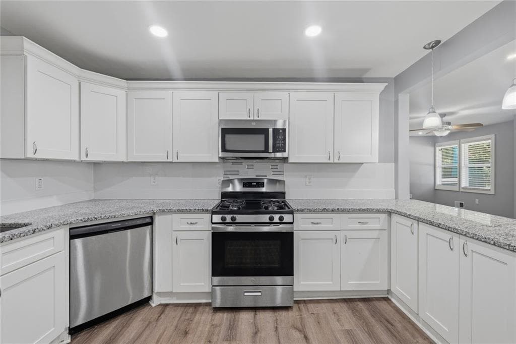 3 bedroom, 2 bathroom, 1,562 sq ft single family residence for sale at 2250 Bouldercrest Road, Atlanta, GA 30316 — photo 9
