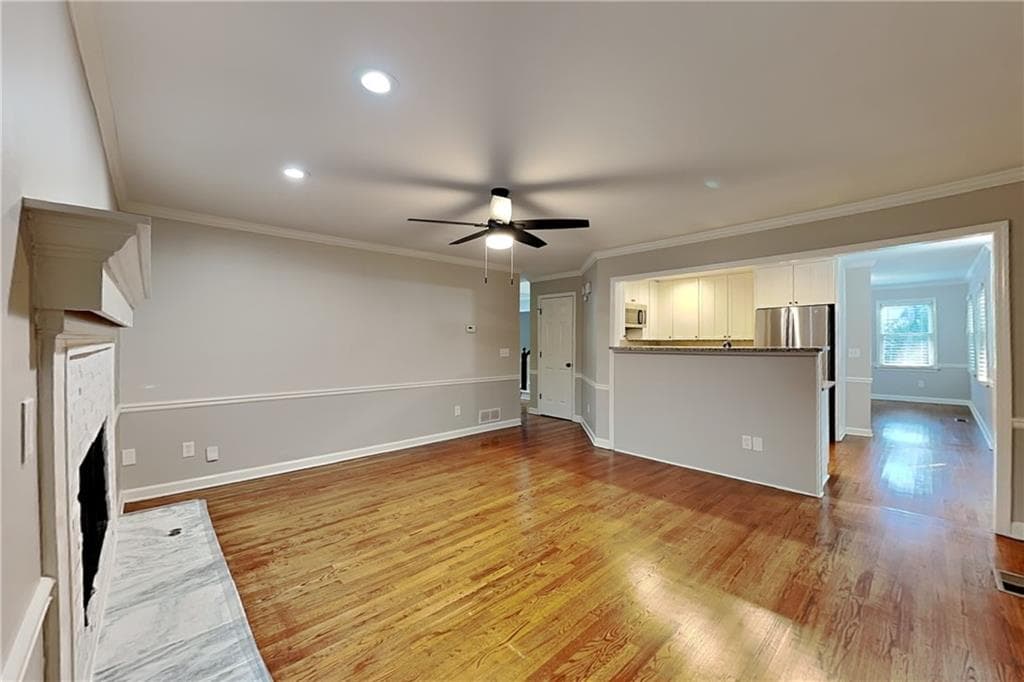 5 bedroom, 3 bathroom, 3,157 sq ft single family residence for rent at 2427 Brookvine Lane, Marietta, GA 30062 for $3,640 a month — photo 2