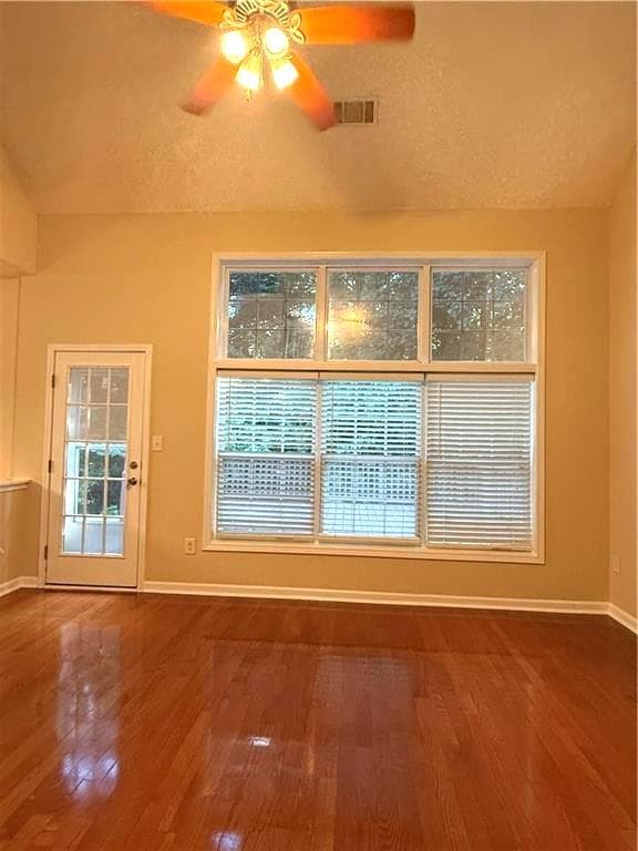 3 bedroom, 3 bathroom, 1,965 sq ft single family residence for sale at 2072 Wildcat Falls Lane, Lawrenceville, GA 30043 — photo 10