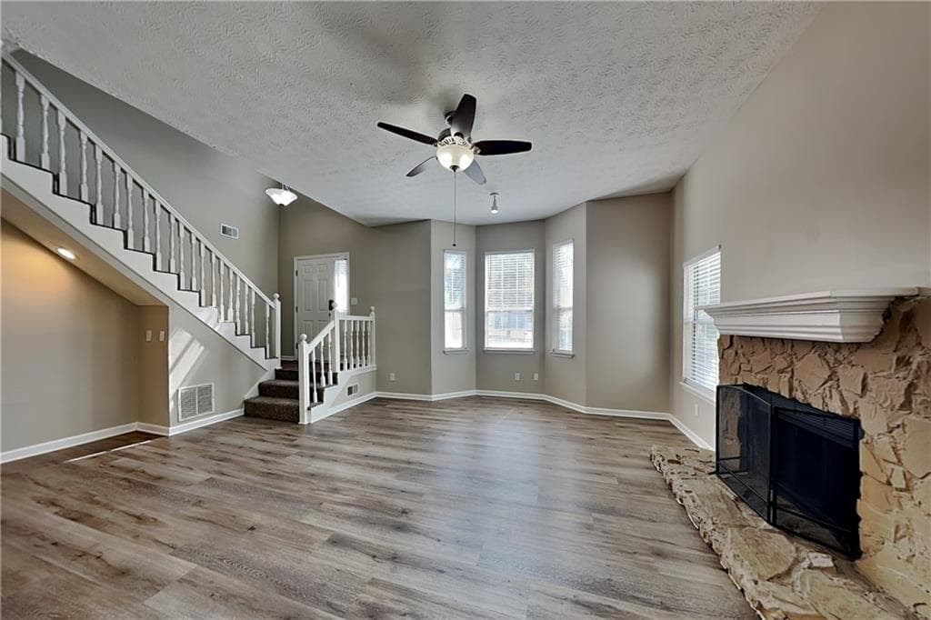 3 bedroom, 3 bathroom, 1,817 sq ft single family residence for rent at 1783 Ashbury Point Drive, Marietta, GA 30066 for $2,340 a month — photo 4