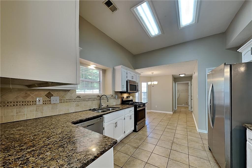 3 bedroom, 3 bathroom, 1,817 sq ft single family residence for rent at 1783 Ashbury Point Drive, Marietta, GA 30066 for $2,340 a month — photo 6