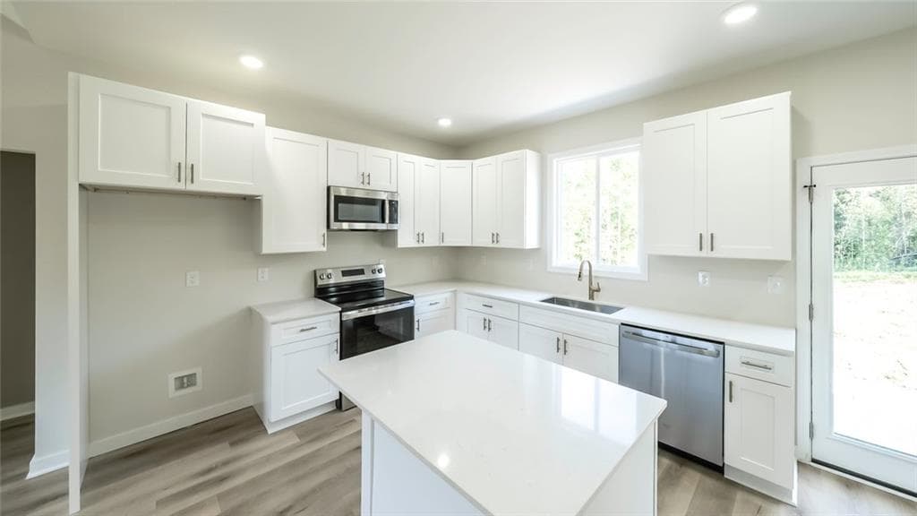 3 bedroom, 2 bathroom, 1,358 sq ft single family residence for sale at 204 Arbacoochee Road, Tallapoosa, GA 30176 — photo 10