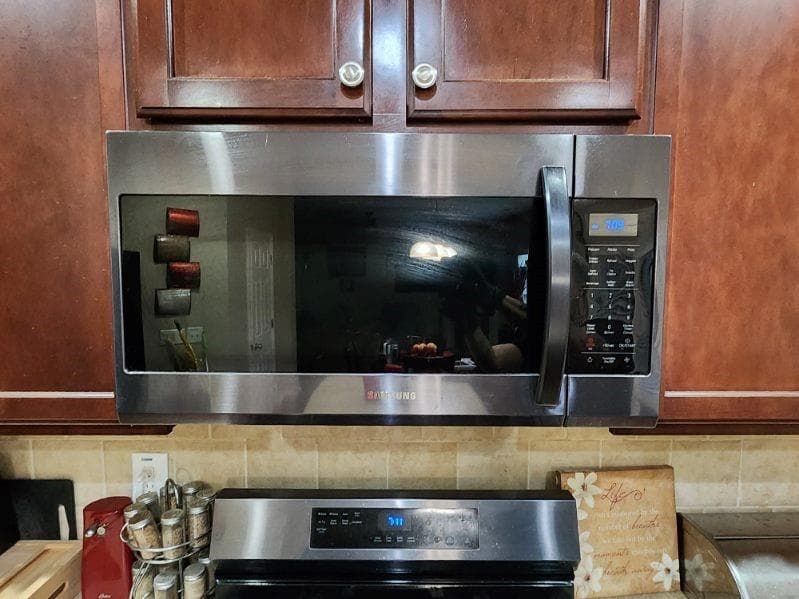4 bedroom, 4 bathroom, 2,455 sq ft single family residence for sale at 3864 Lake Sanctuary Way, Atlanta, GA 30349 — photo 8