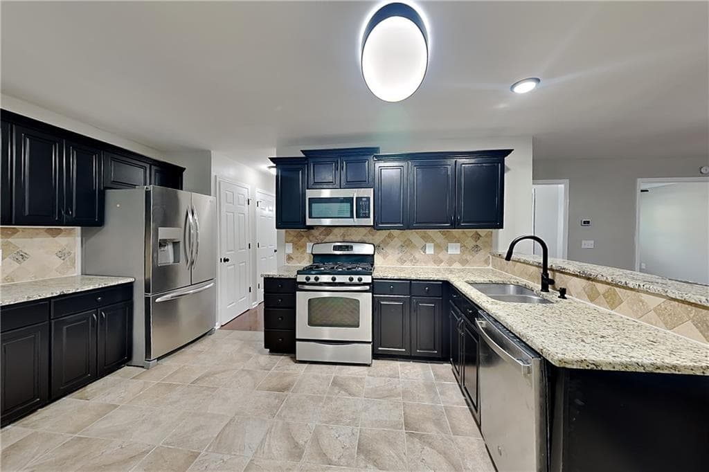 4 bedroom, 4 bathroom, 3,021 sq ft single family residence for rent at 2798 Beddington Way, Suwanee, GA 30024 for $2,850 a month — photo 6