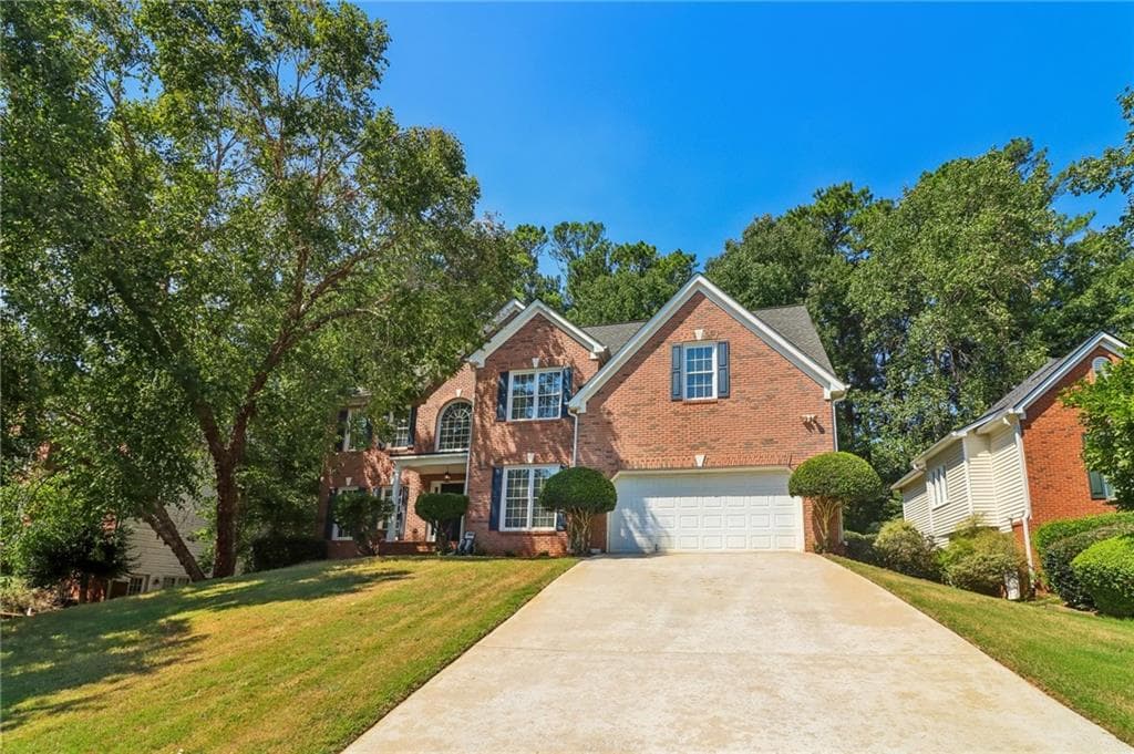 5 bedroom, 3 bathroom, 2,903 sq ft single family residence for sale at 4421 Weston Drive, Lilburn, GA 30047 — photo 5