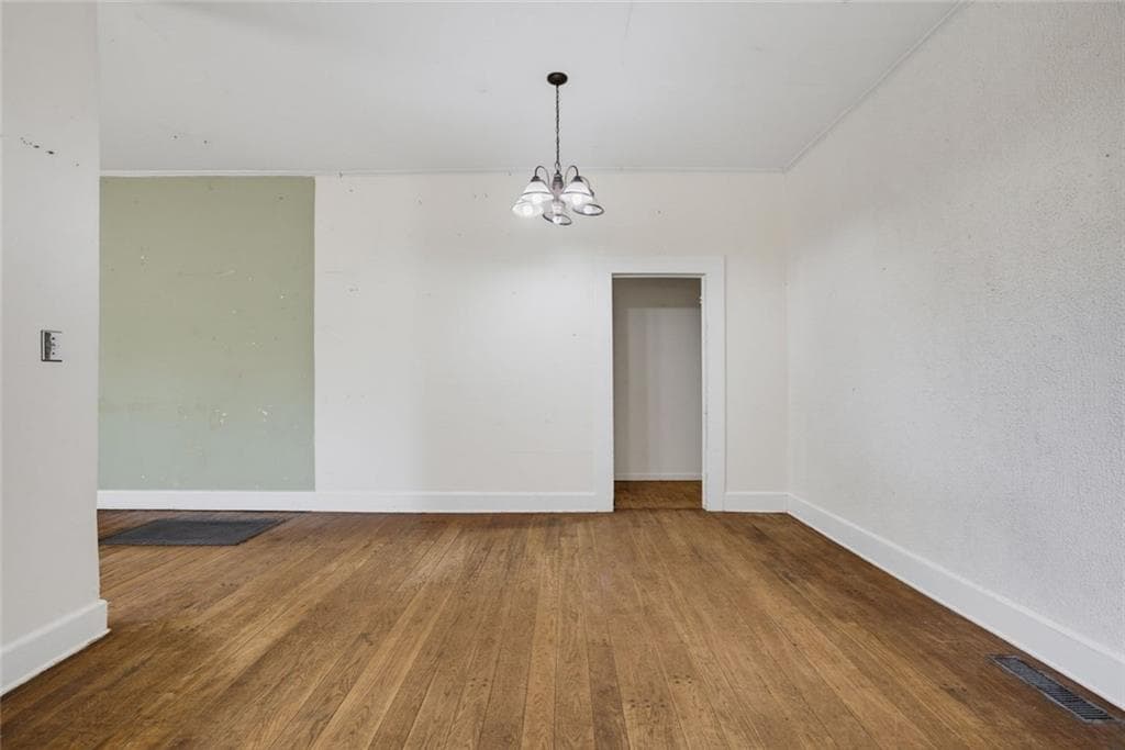 3 bedroom, 2 bathroom, 1,783 sq ft single family residence under contract at 1117 Barnes Mill Road, Marietta, GA 30062 — photo 8
