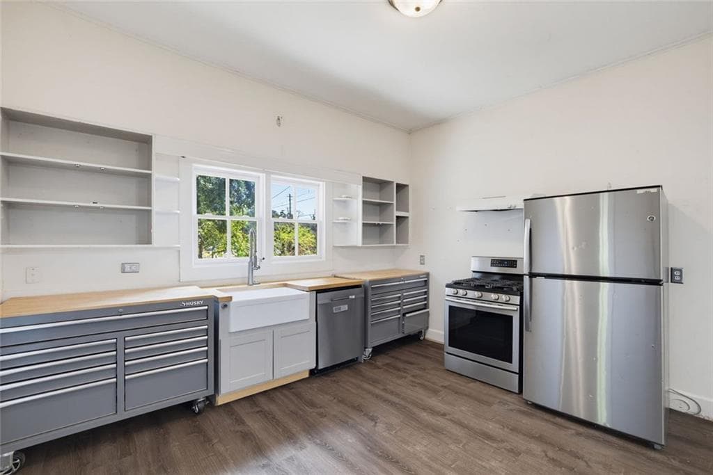 3 bedroom, 2 bathroom, 1,783 sq ft single family residence under contract at 1117 Barnes Mill Road, Marietta, GA 30062 — photo 9