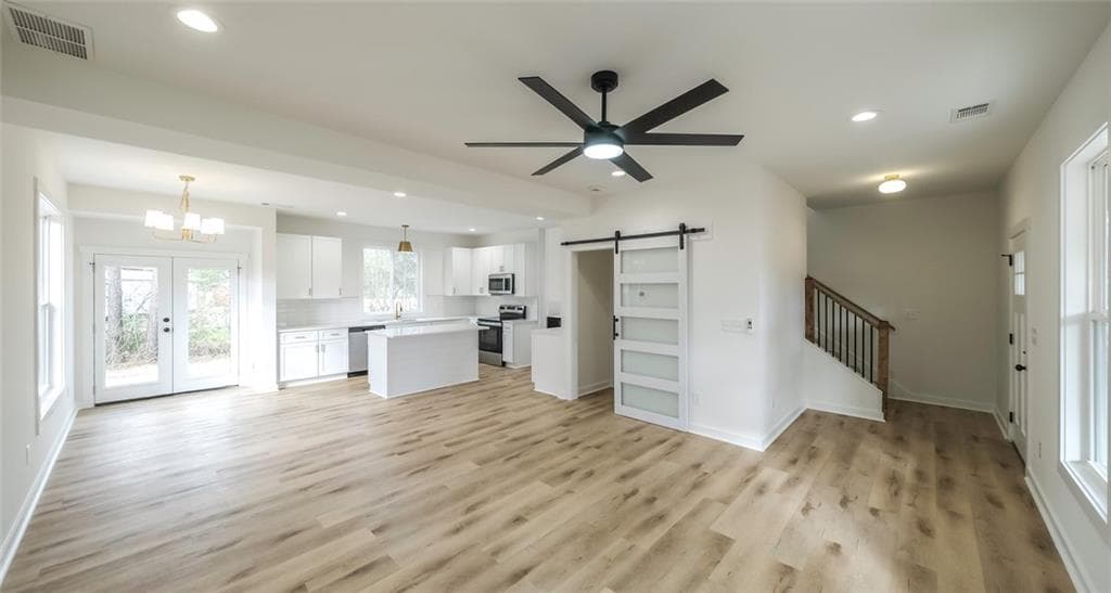 3 bedroom, 3 bathroom, 1,394 sq ft single family residence for sale at 359 Eastern Avenue, Tallapoosa, GA 30176 — photo 2