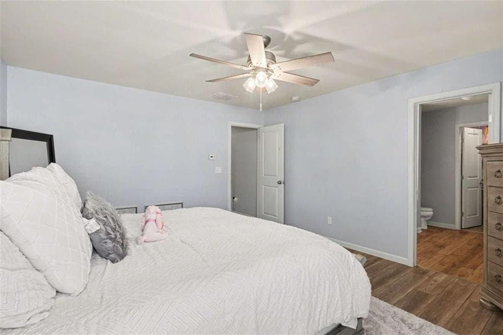 4 bedroom, 3 bathroom, 1,910 sq ft single family residence for sale at 2344 Clapton Court, Jonesboro, GA 30236 — photo 8