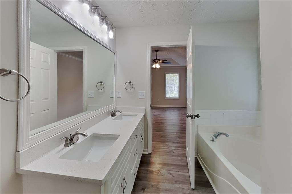 4 bedroom, 3 bathroom, 1,982 sq ft single family residence for rent at 2800 Alcovy River View, Dacula, GA 30019 for $2,425 a month — photo 10