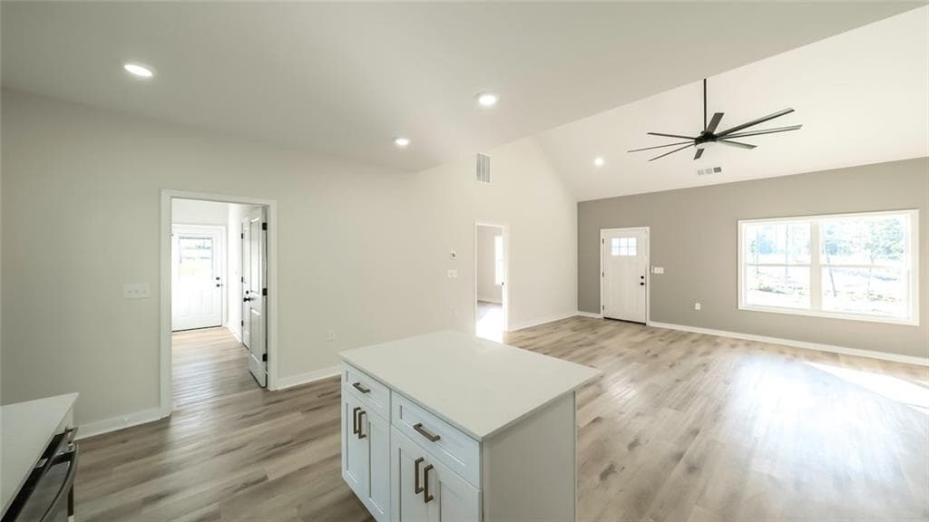 4 bedroom, 2 bathroom, 1,600 sq ft single family residence under contract at 194 Arbacoochee Road, Tallapoosa, GA 30176 — photo 10
