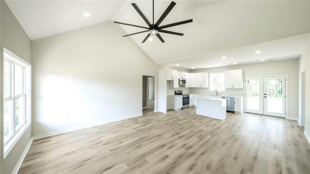 3 bedroom, 2 bathroom, 1,358 sq ft single family residence for sale at 182 Arbacoochee Road, Tallapoosa, GA 30176 — photo 8