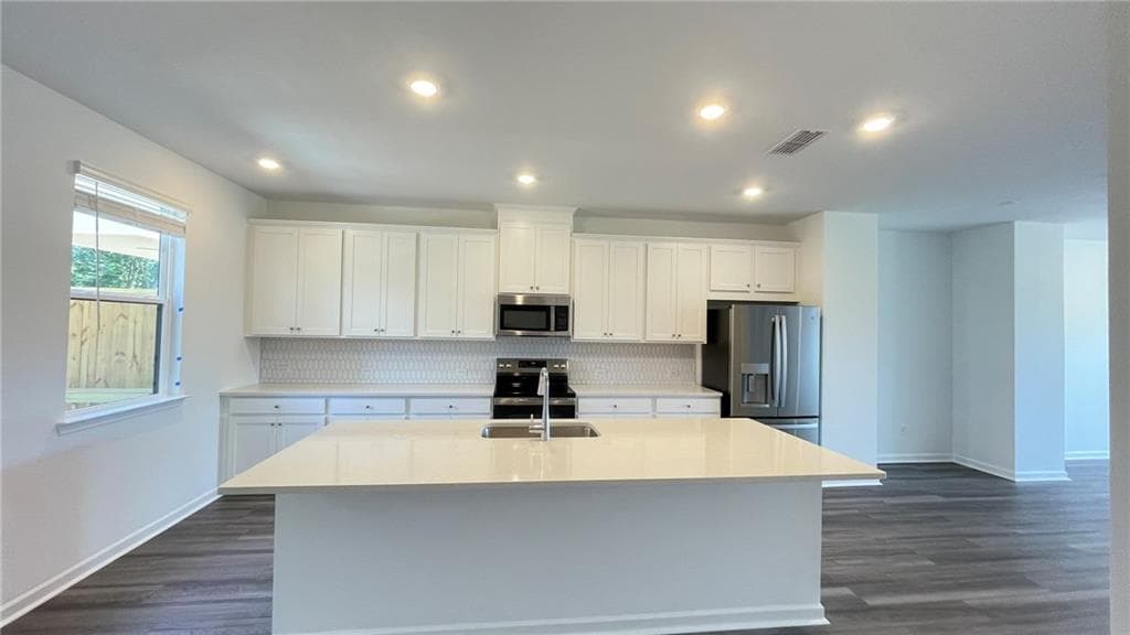 4 bedroom, 4 bathroom, 2,359 sq ft townhouse for rent at 610 Alder Creek Way, Cumming, GA 30040 for $2,850 a month — photo 4