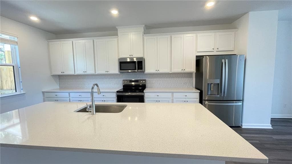 4 bedroom, 4 bathroom, 2,359 sq ft townhouse for rent at 610 Alder Creek Way, Cumming, GA 30040 for $2,850 a month — photo 8